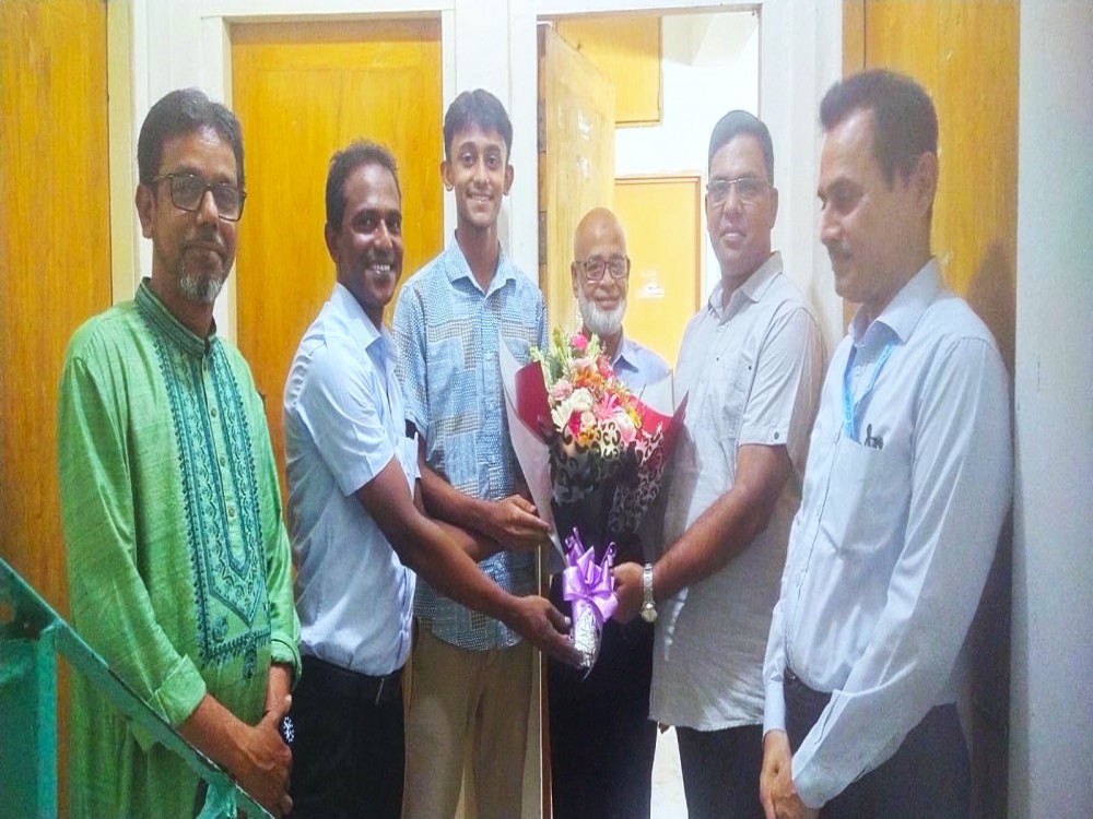 হোস্টেল পরিদর্শন