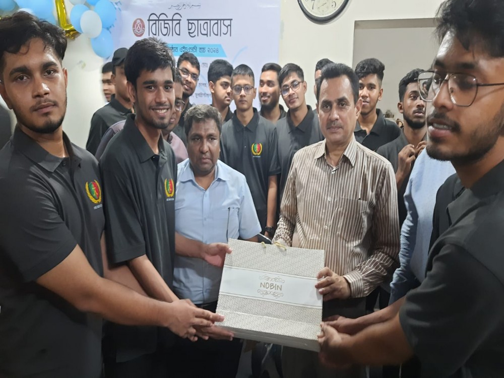 হোস্টেল পরিদর্শন