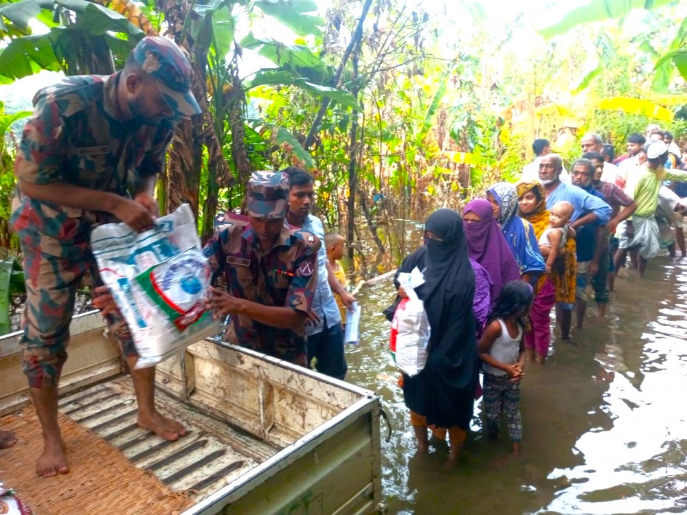 বন্যা দুর্গত মানুষের পাশে দাঁড়ানোর জন্য বিএনএমপিসি
