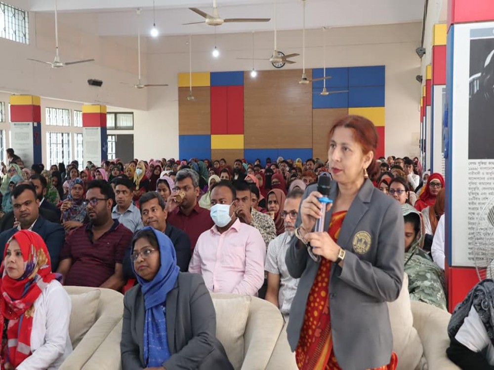 প্যারেন্টিং বিষয়ক সেমিনার এবং অভিভাবক সভা