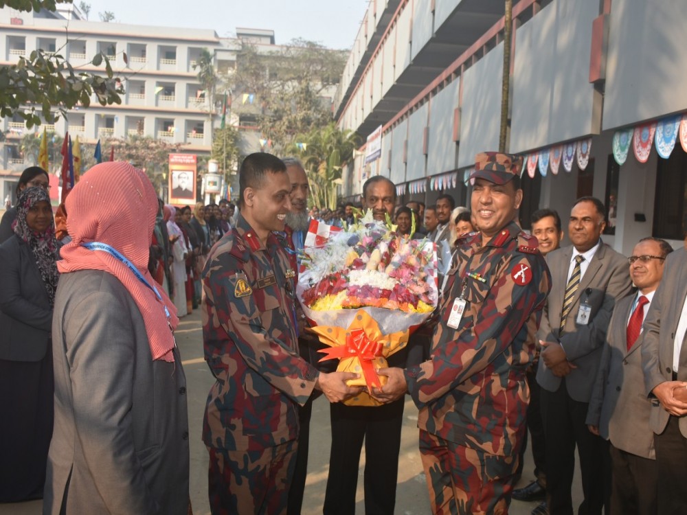 প্রিন্সিপাল স্যারের আগমন