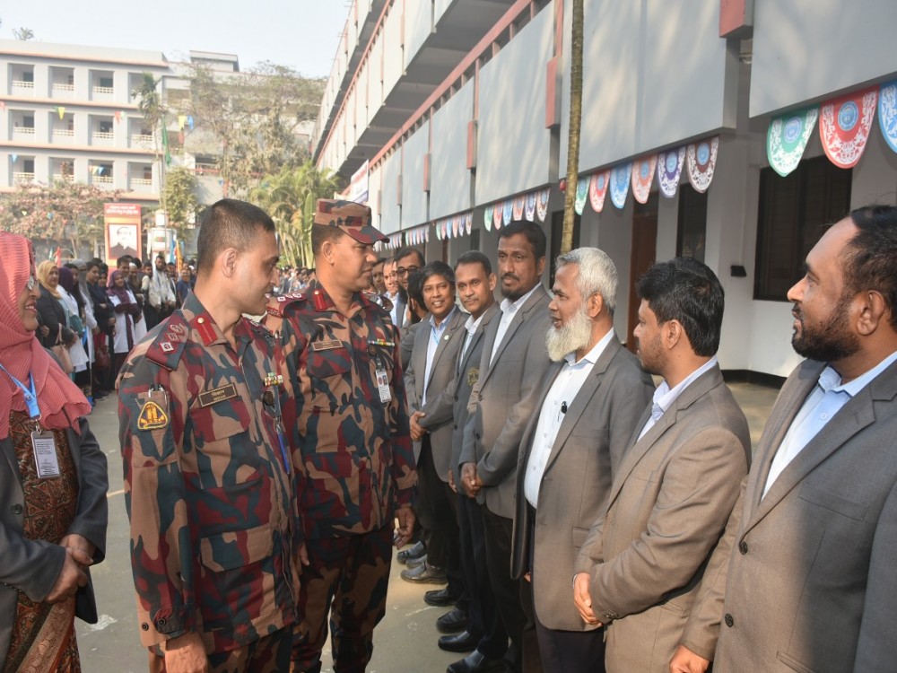 প্রিন্সিপাল স্যারের আগমন