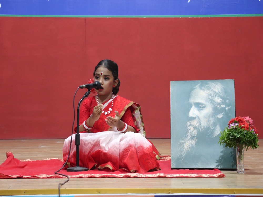 বিশ্বকবি রবীন্দ্রনাথ ঠাকুরের ১৬৩ তম জন্মবার্ষিকী উদযাপন