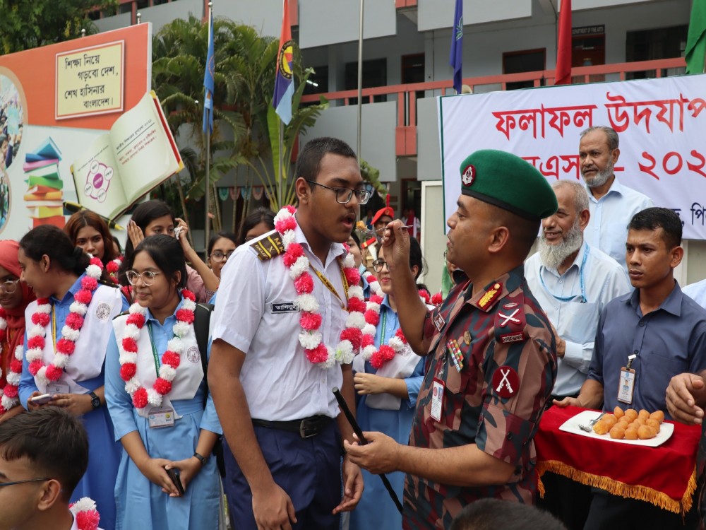 এসএসসি ফলাফল উদযাপন