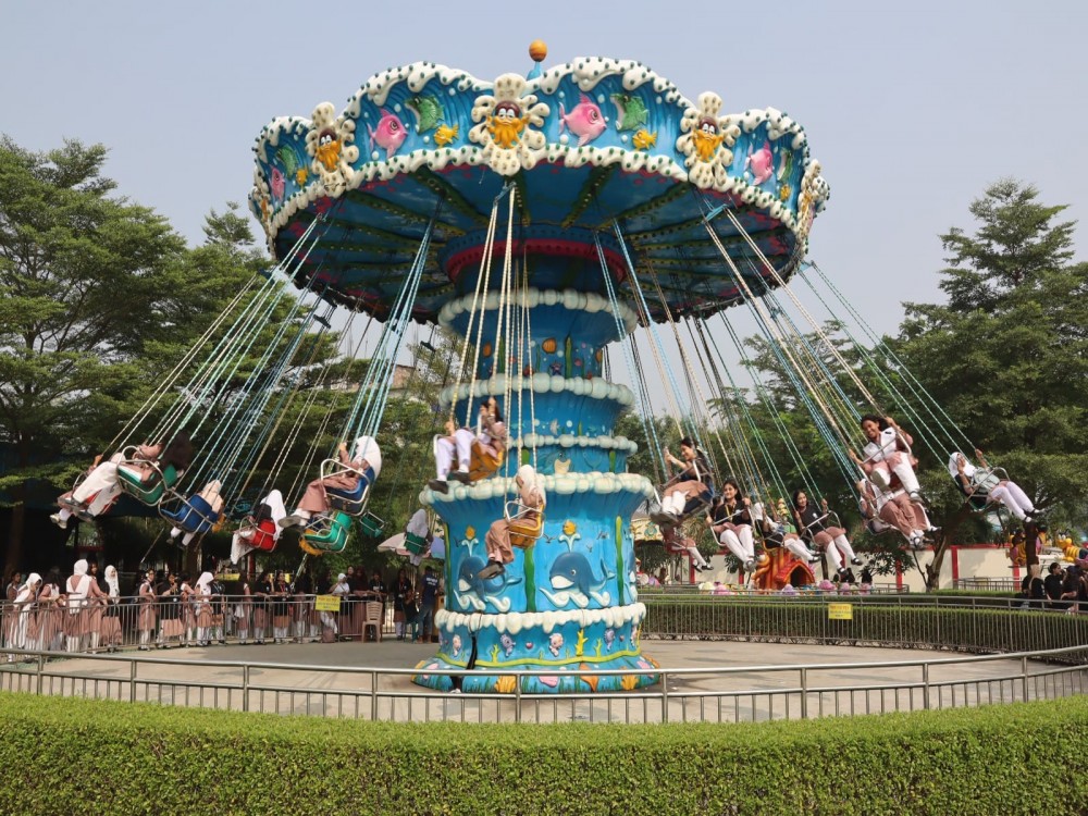 এইচএসসি ২০২৫ ব্যাচের শিক্ষার্থীদের শিক্ষা সফর