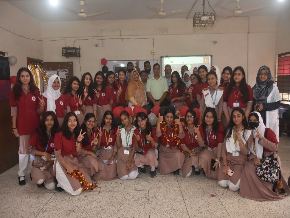 কলেজ ক্লাস পার্টি