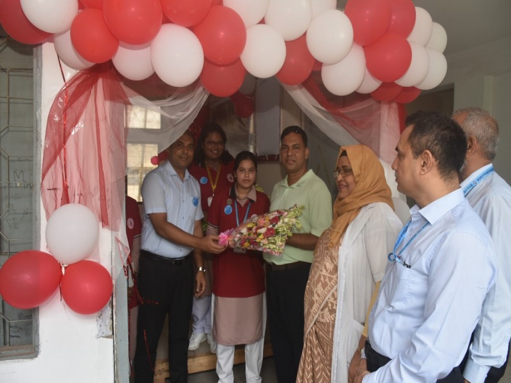 কলেজ ক্লাস পার্টি