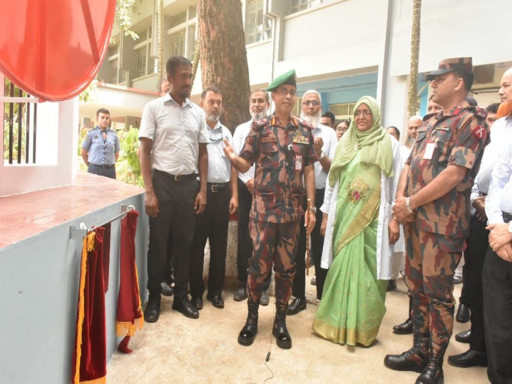 শহীদ মিনারের উদ্বোধন