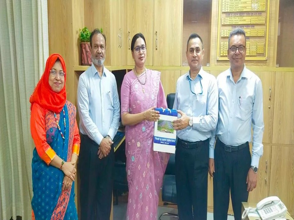 অতিরিক্ত জেলা প্রশাসক